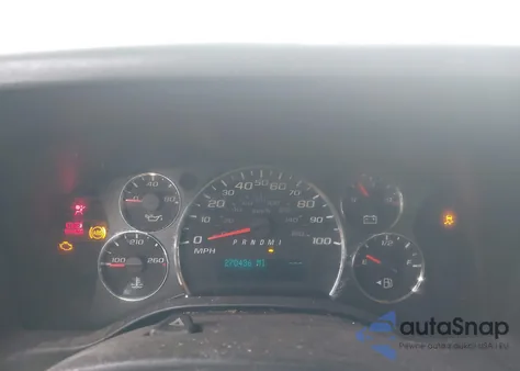 2011 Chevrolet Express 2500 Work Van z USA, uszkodzony, nr VIN 1GCWGFFA4B1129039